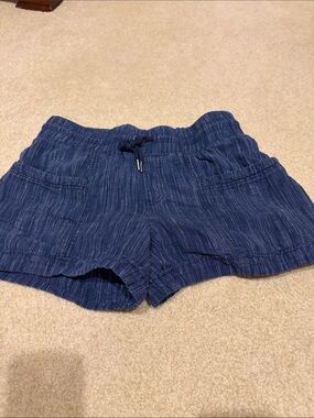 Athleta Navy Blue Cabo Striped Pull-On Shorts 4” sz 10